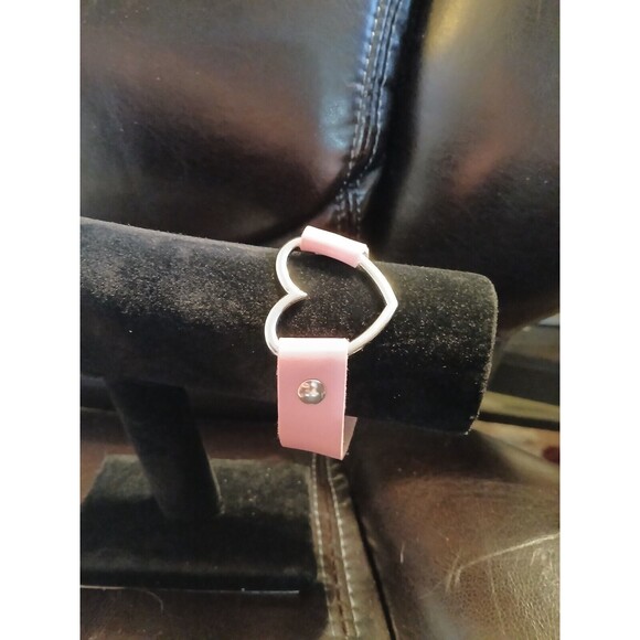 🩷Pink Boho Open HEART Faux leather Snap Bracelet - Picture 7 of 7